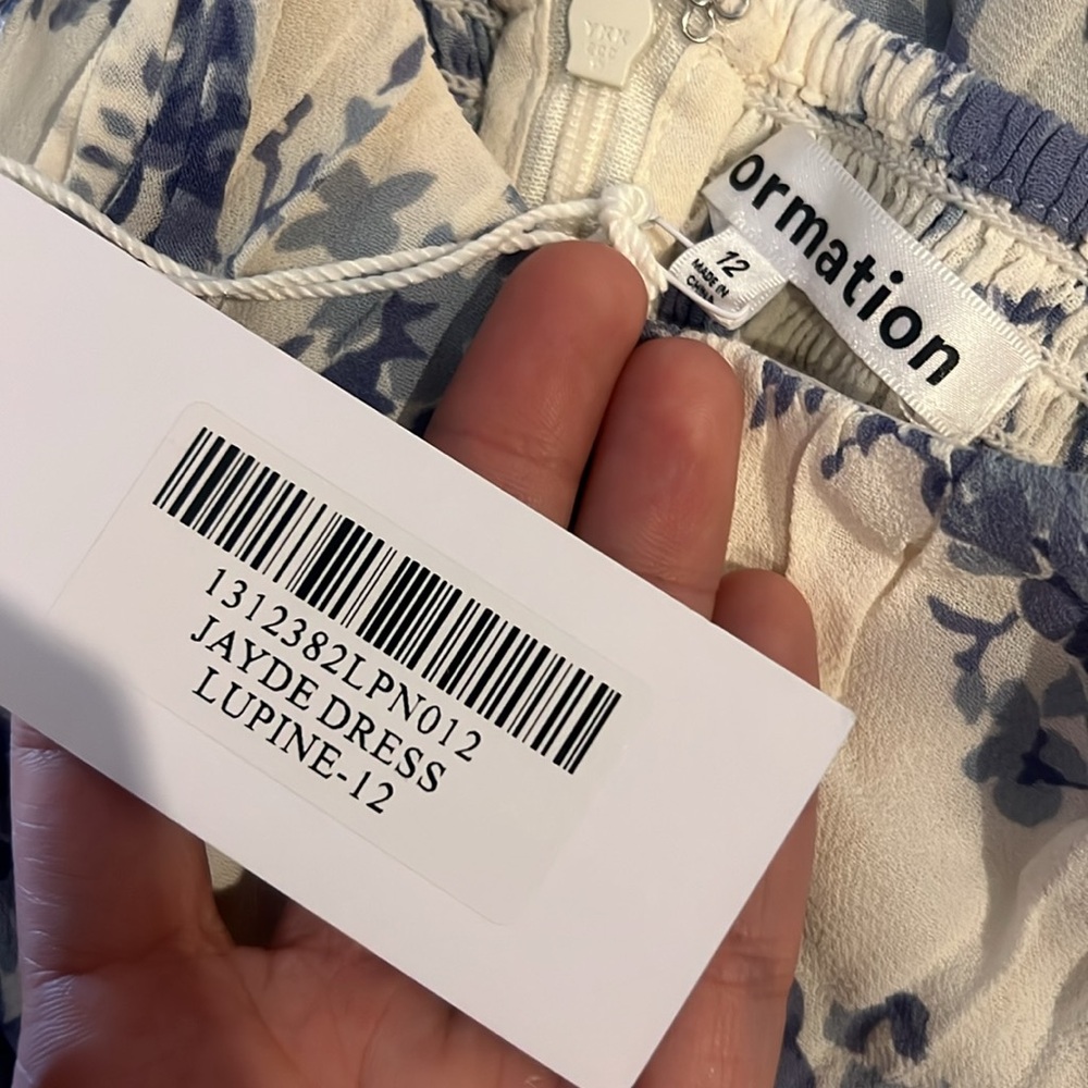 Reformation Jayde Dress in Lupine size 12 - Picture 3 of 4